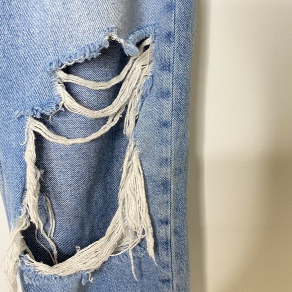 Zara Distressed Medium Wash Denim Straight Leg Jeans - Picture 6 of 11